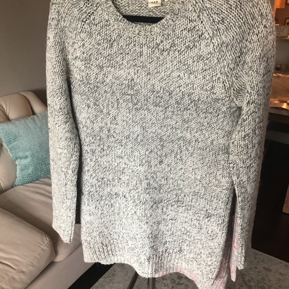 GAP Marled Long Sweater - Picture 2 of 3